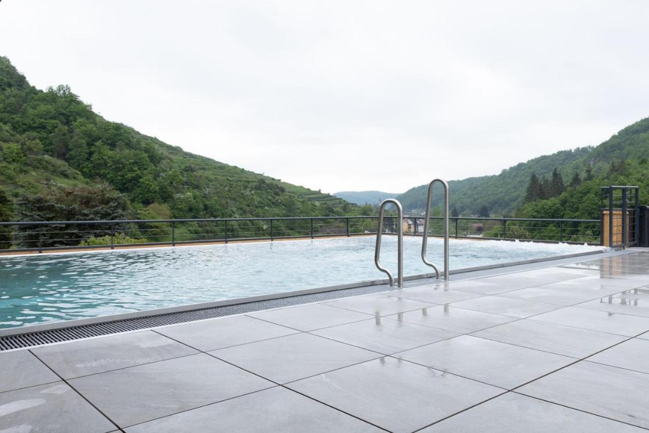 Weinhaus Nigl - Hotel, Restaurant Und Spa Зенфтенберг Экстерьер фото