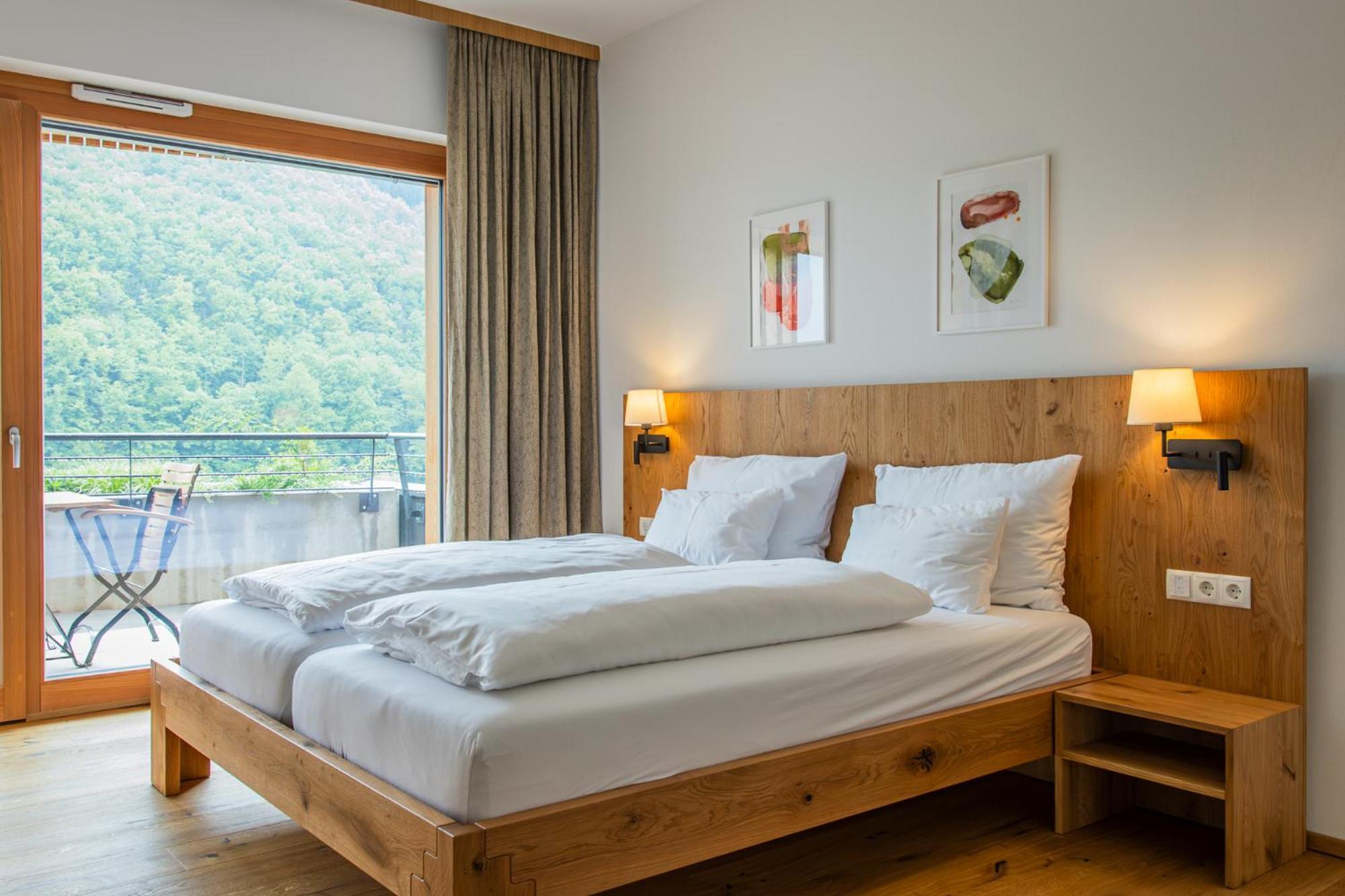 Weinhaus Nigl - Hotel, Restaurant Und Spa Зенфтенберг Экстерьер фото