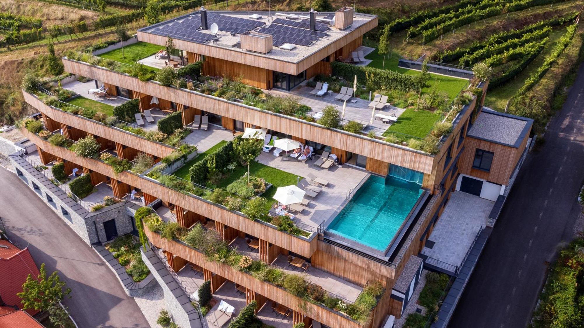 Weinhaus Nigl - Hotel, Restaurant Und Spa Зенфтенберг Экстерьер фото