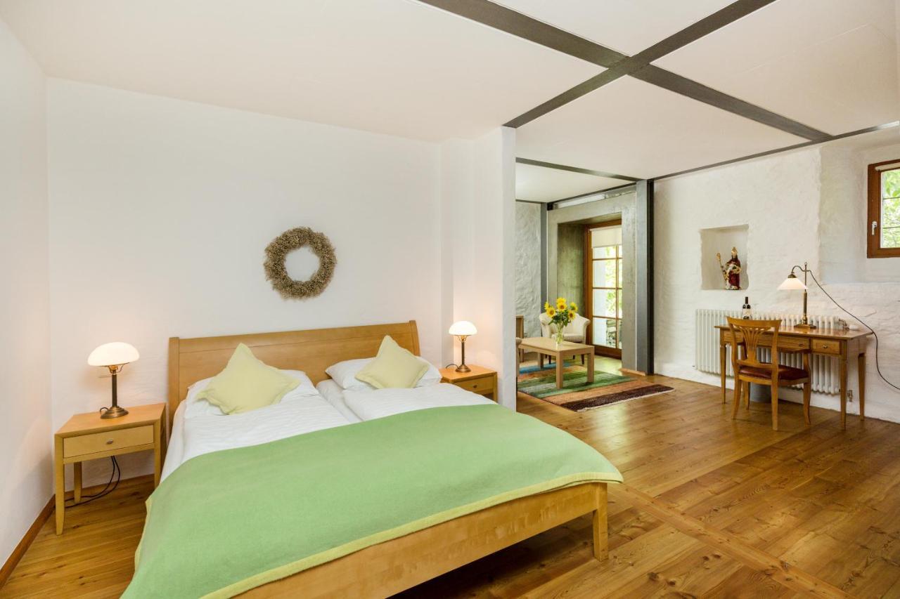Weinhaus Nigl - Hotel, Restaurant Und Spa Зенфтенберг Экстерьер фото